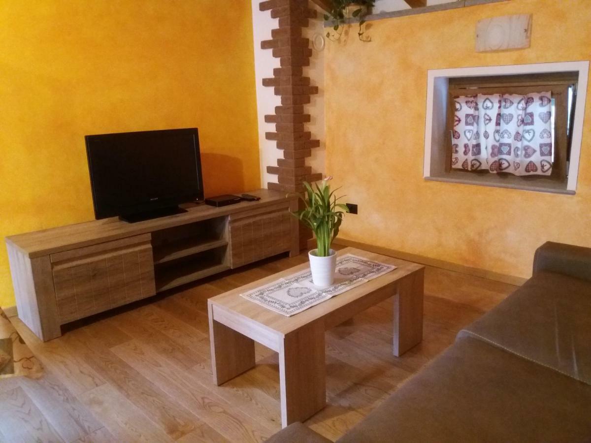 Aymavilles Maison Venoir2 מראה חיצוני תמונה